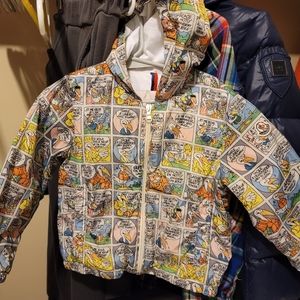 Moncler windbreaker size 3 little kids